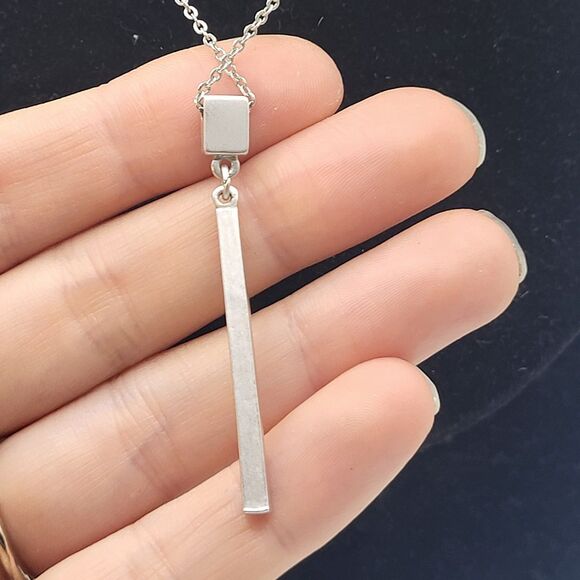 Analeece Desire Necklace Swarovski Crystals 19in - Picture 4 of 7